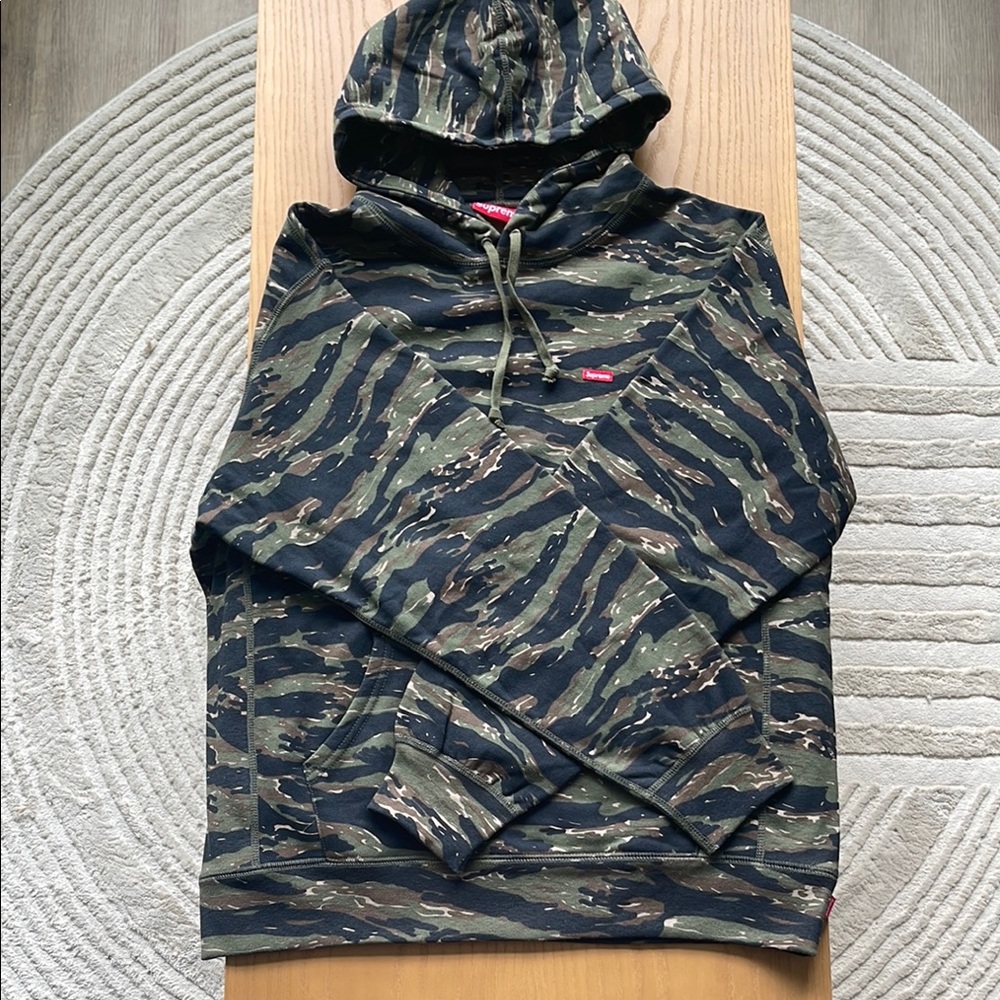 Supreme Tiger Stripe Box Logo Hoodie